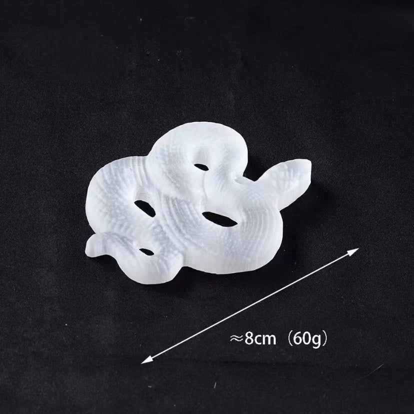 1 Pcs Natural crystal transparent selenite snake crafts