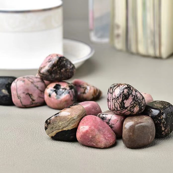 Natural crystal particle polished 2-3CM stone rhodonite diffuser stone decoration tomble